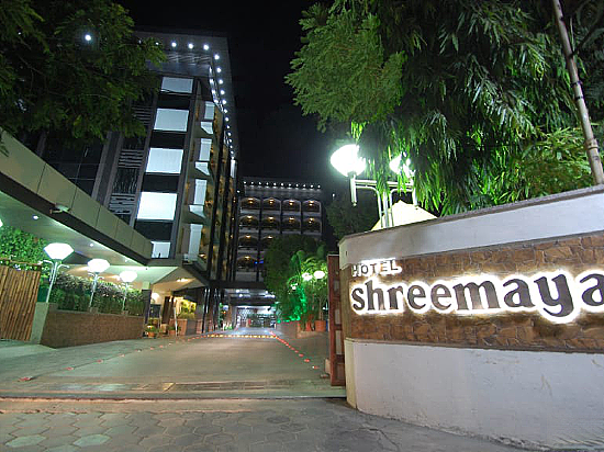 undefined Hotel Shreemaya 6