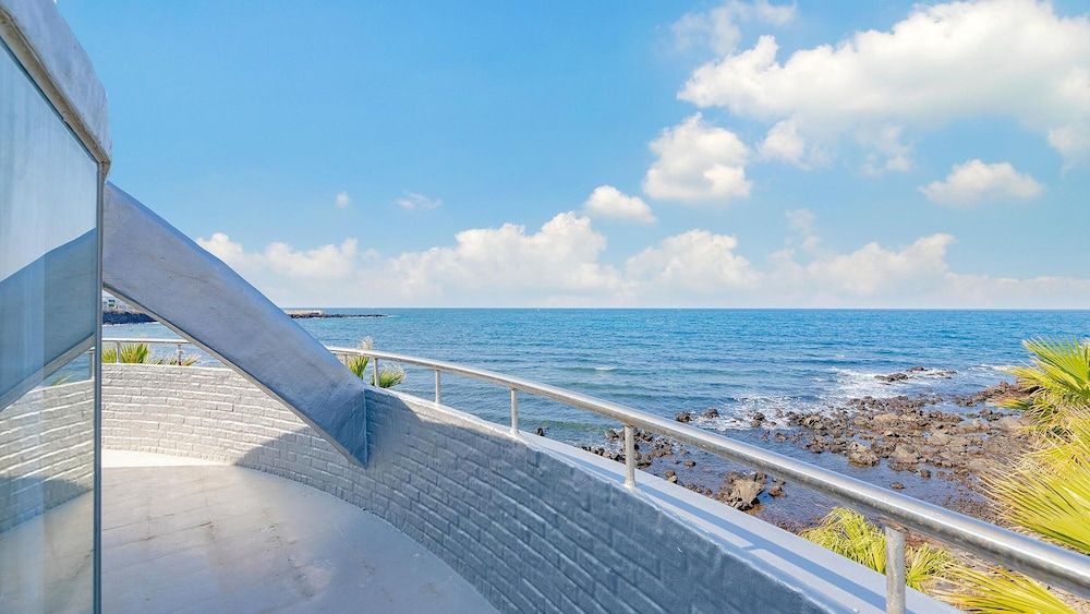 undefined Jeju UFO Pension 10