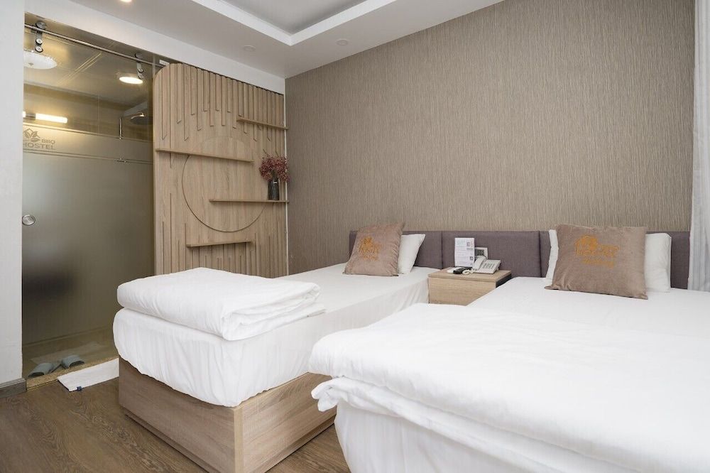 undefined BBQ Hostel 8