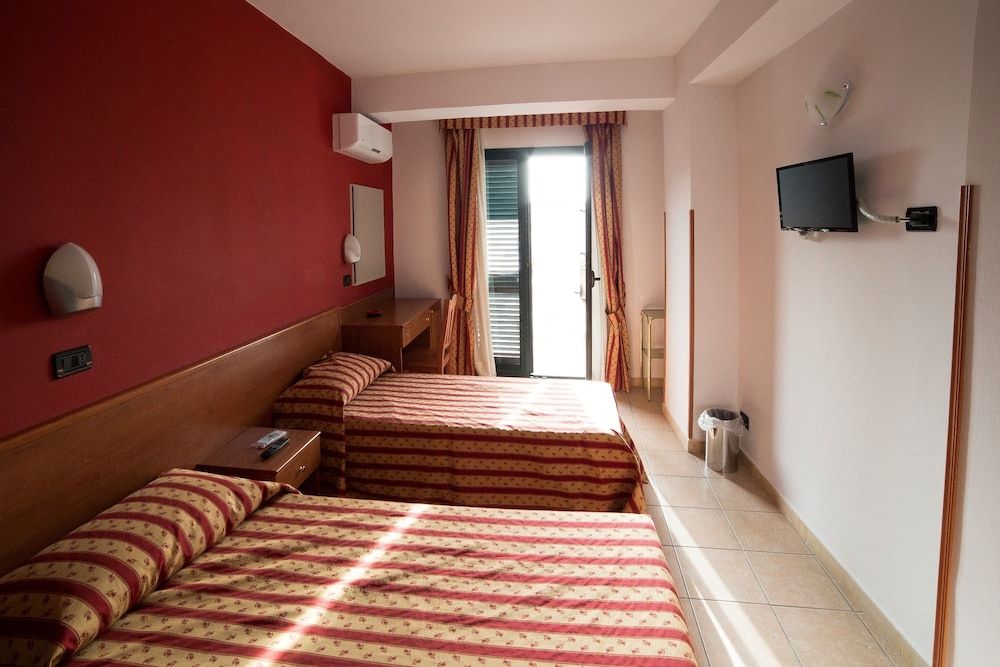 Double or Twin Room, Balcony