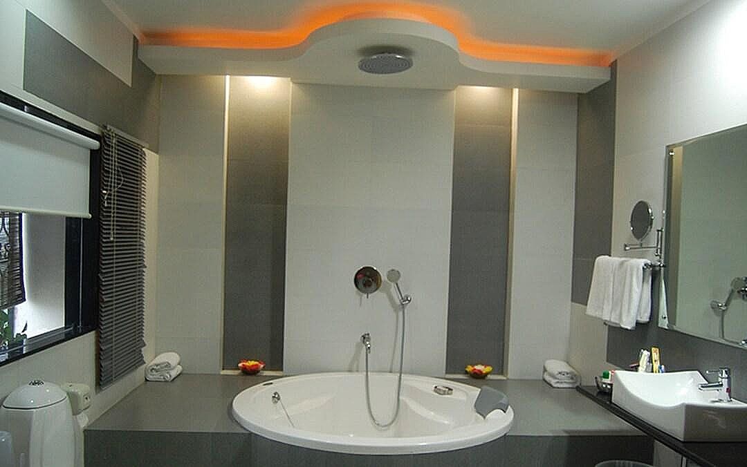 Hotel Shreemaya Residency Executive Room 2