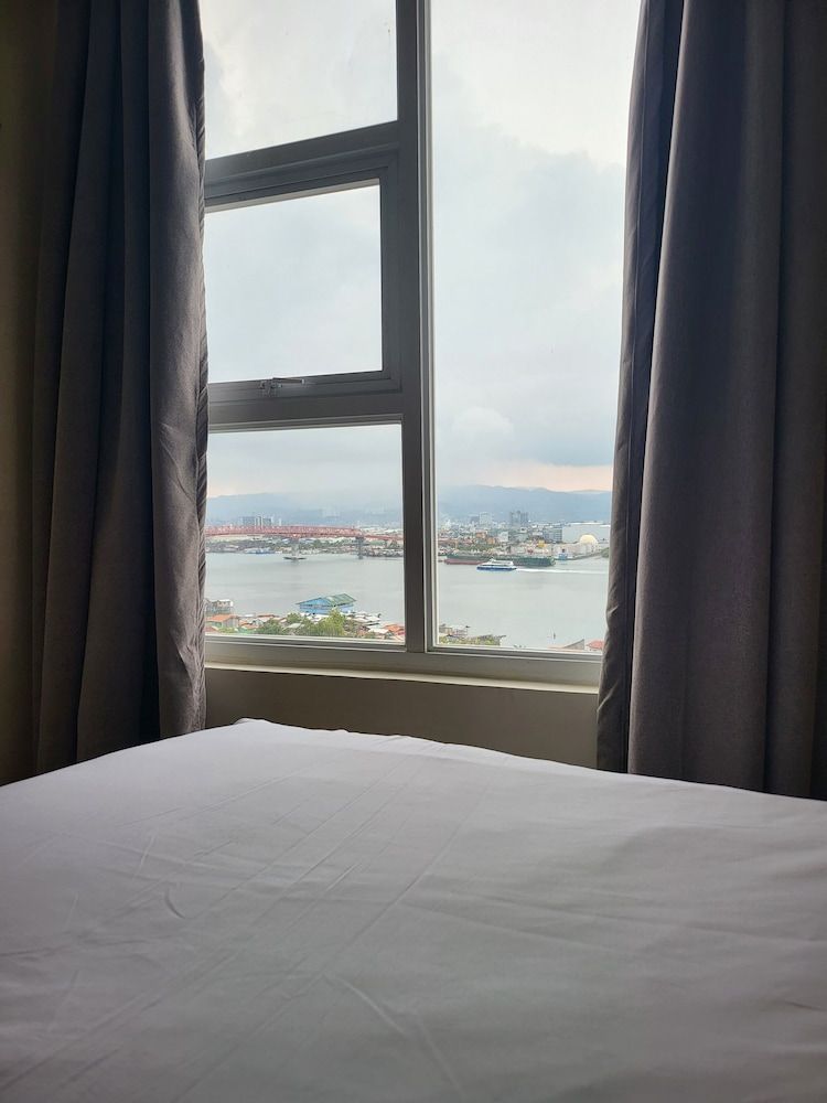 SEMPRE PREMIER INN MACTAN AIRPORT HOTEL Premier Queen, High Floor City/Seaview with Free Airport Transfer 27