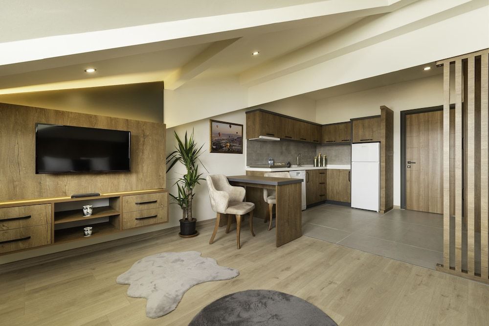 Cappa Suites Family Suite 7