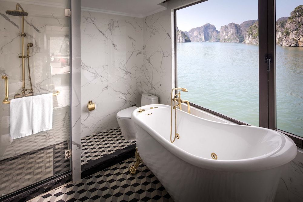 Ambassador Cruise Halong Bay Ambassador Suite 4