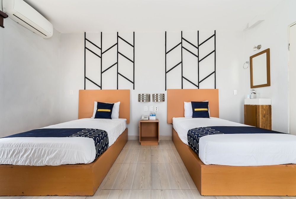 Hotel Plaza Regina Torreón Standard Twin Room 3