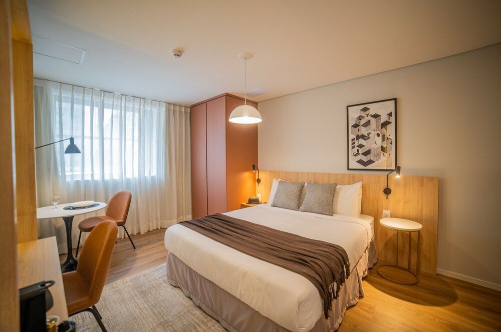 Charlie Dstay Moema Basic Studio 4