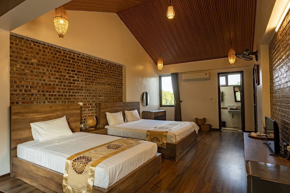 undefined Nan House 4