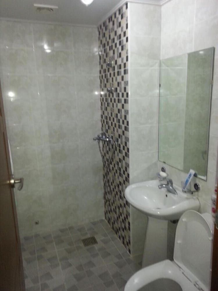 undefined Eden Hostel 7