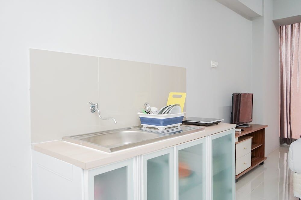 Fully Furnished Studio with Comfort Design Majestic Point Serpong Apartment Apartment, Non Smoking, Kitchenette 6