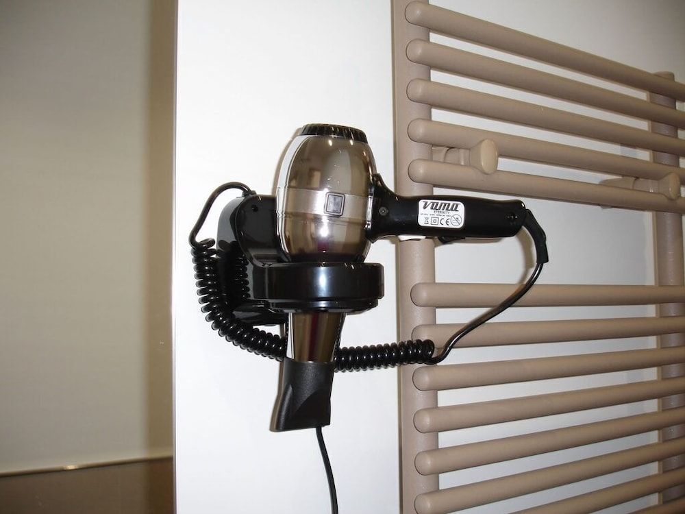 B&B I Bronzi Business Double Room, Courtyard View (Palaiòs) 9