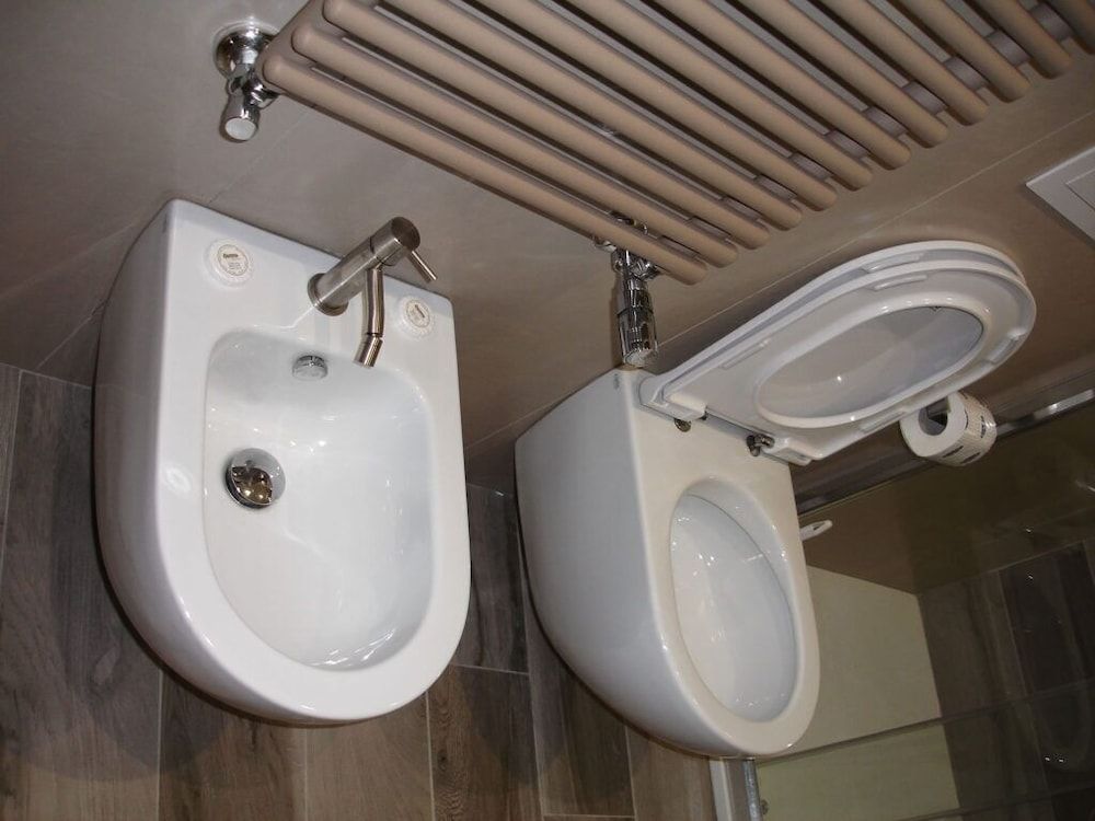 B&B I Bronzi Business Double Room, Courtyard View (Palaiòs) 4