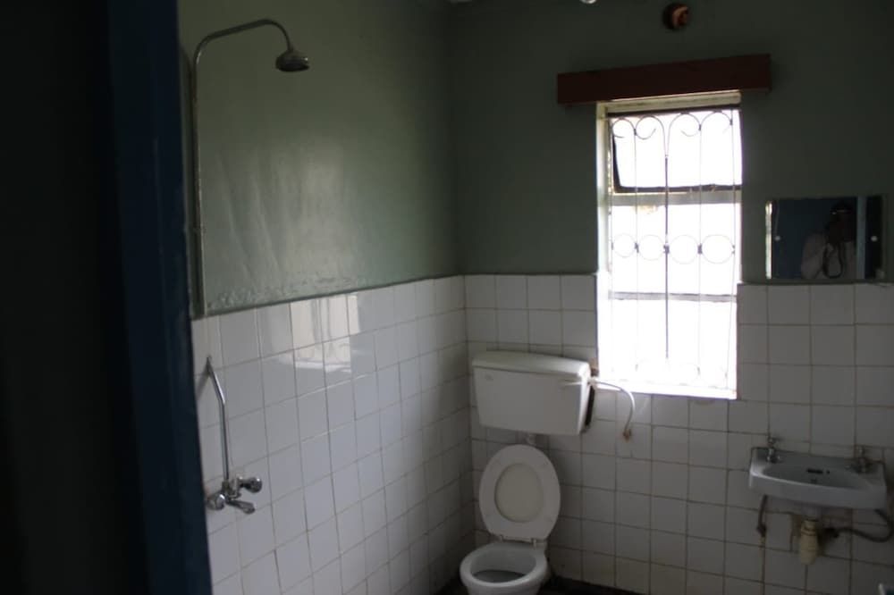 Kileleoni Mara Gateway House - Adults Only Standard Twin Room 9