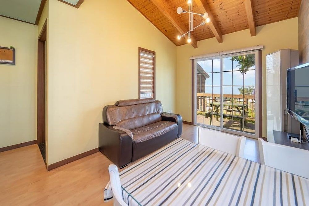 undefined Jeju Olehhaeoreum Pension