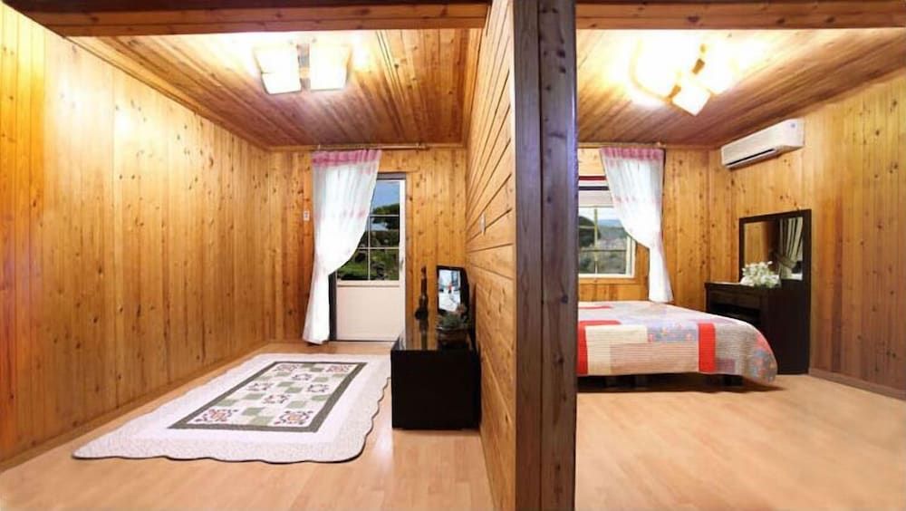 undefined Ggotmuche Pension 9