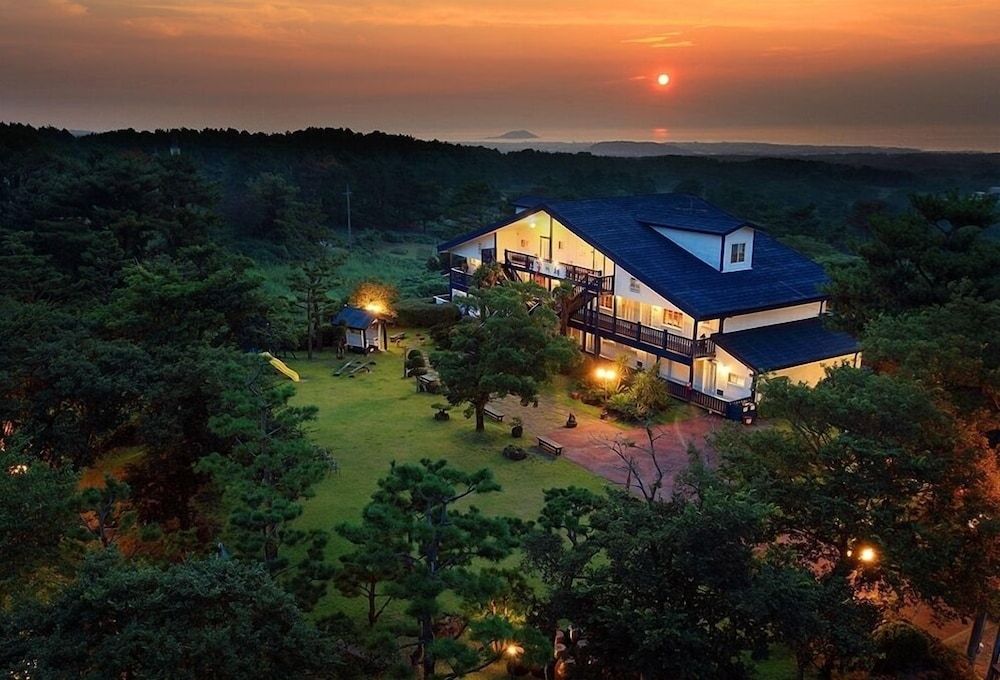 undefined Ggotmuche Pension 4