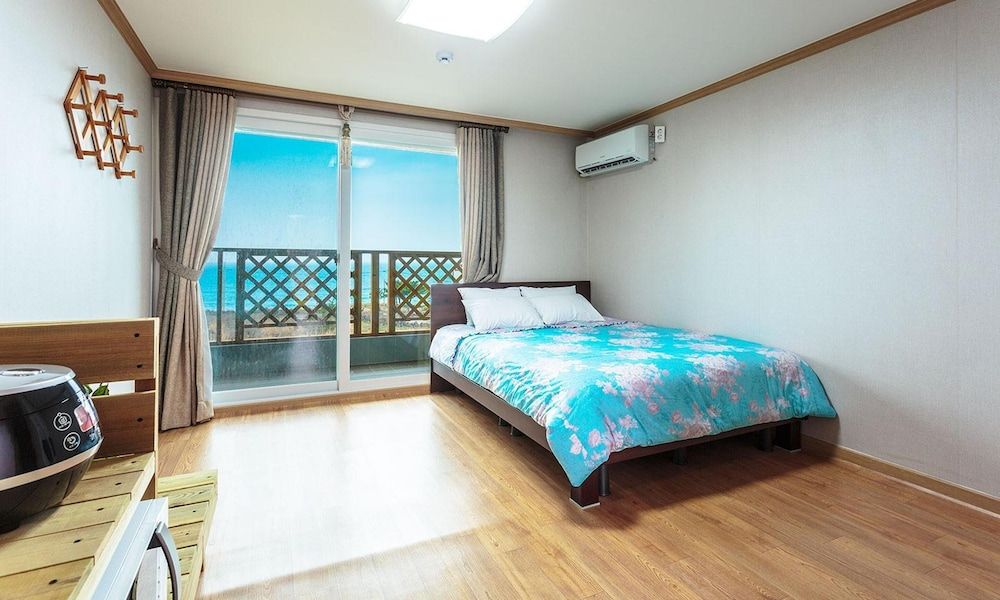 undefined Jeju Greenheart Pension 8