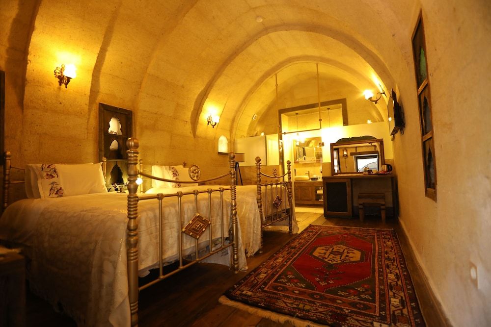 undefined Hancı Cave Hotel