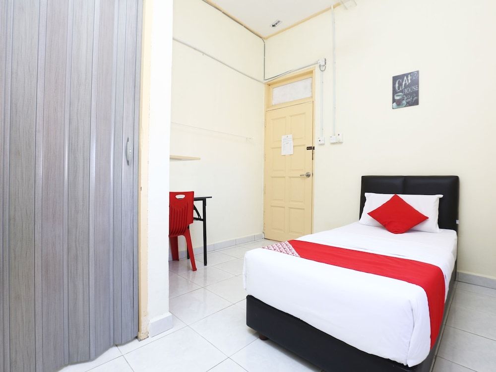 Deluxe Single Room