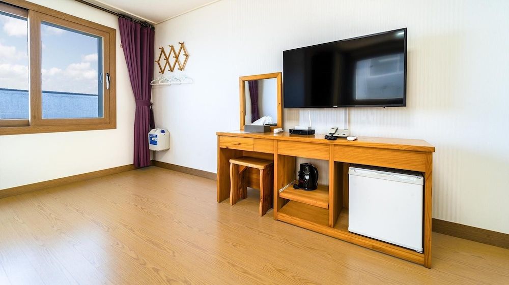 undefined Jeju Samda Hostel 8