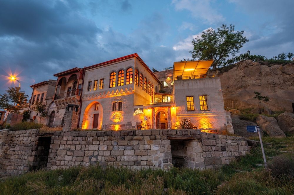 undefined Kapalos Cave Hotel 6