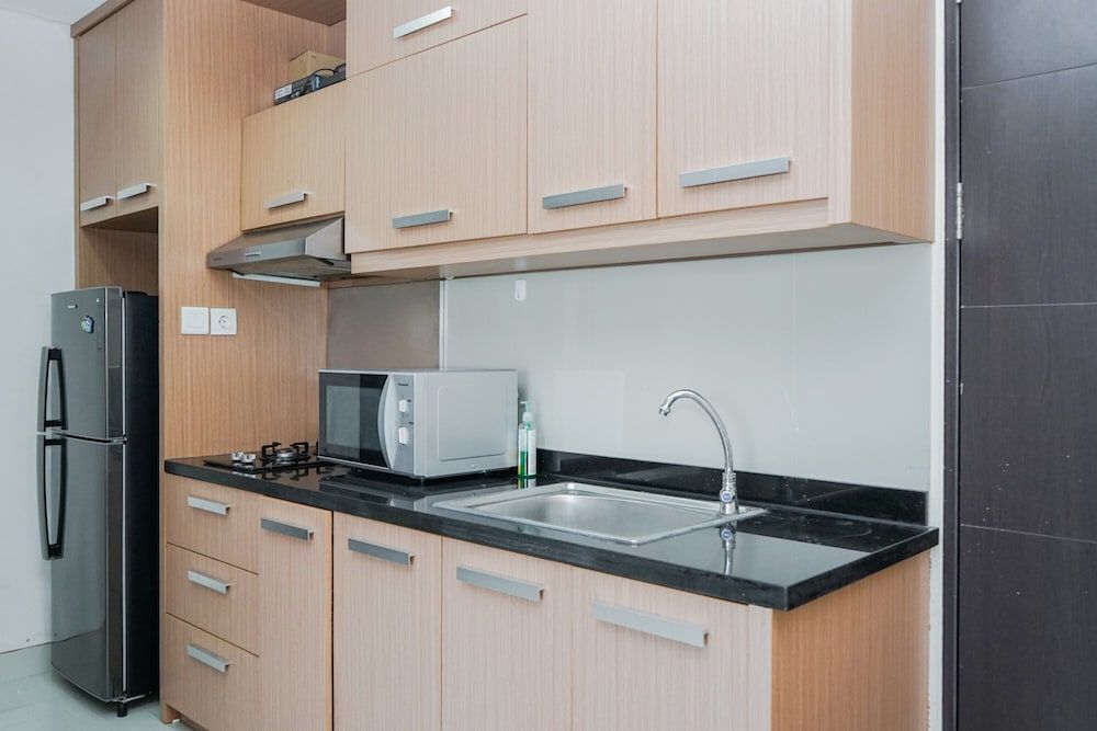 Fully Furnished with Comfortable Design 2BR Apartment Atria Residences Apartment, Non Smoking, Kitchenette 8