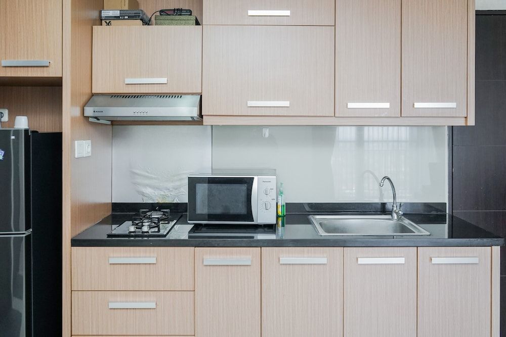 Fully Furnished with Comfortable Design 2BR Apartment Atria Residences Apartment, Non Smoking, Kitchenette 10