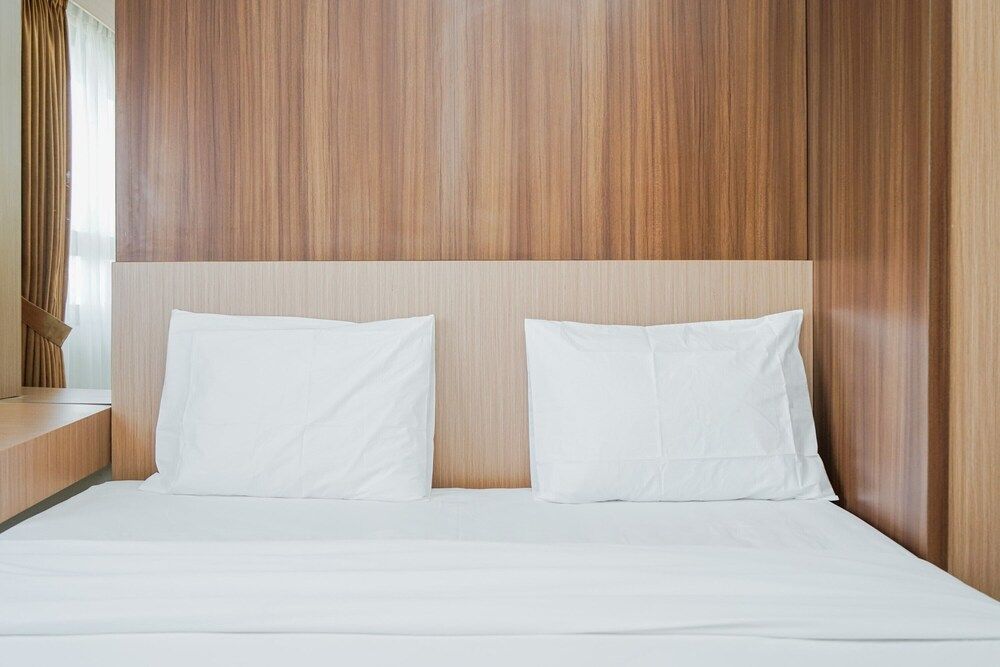 Fully Furnished with Comfortable Design 2BR Apartment Atria Residences Apartment, Non Smoking, Kitchenette 4