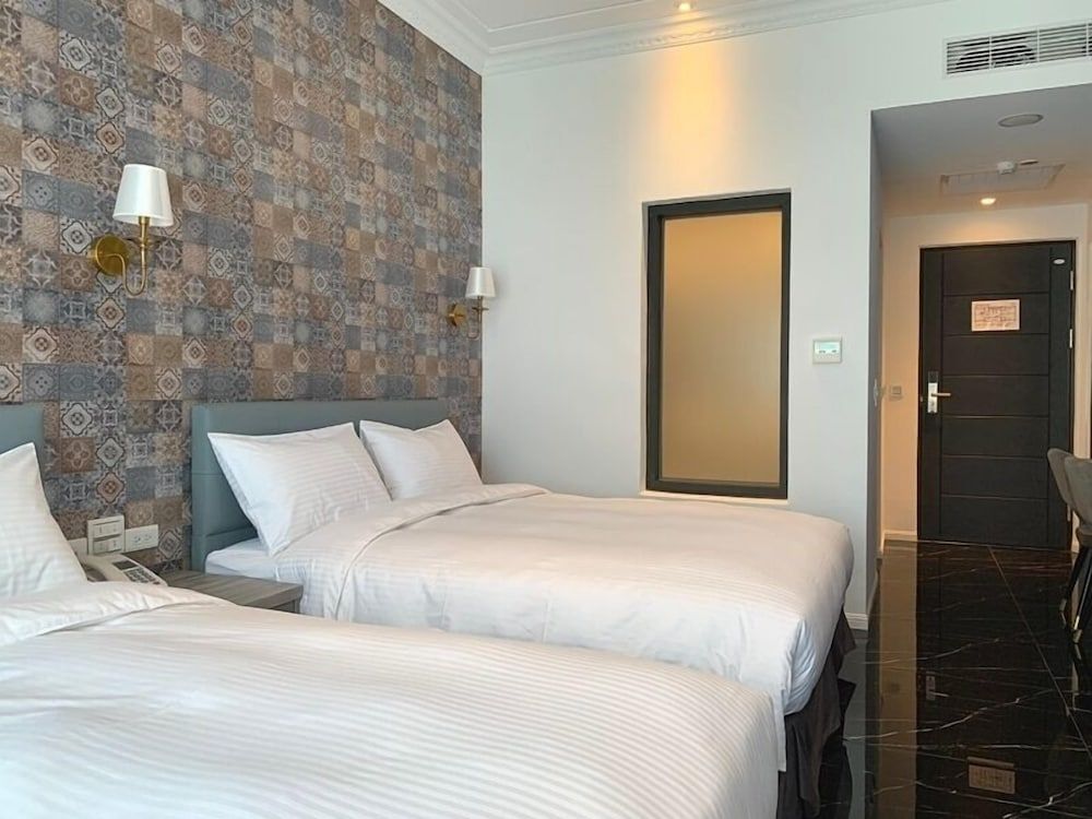 Romantic Quadruple Room