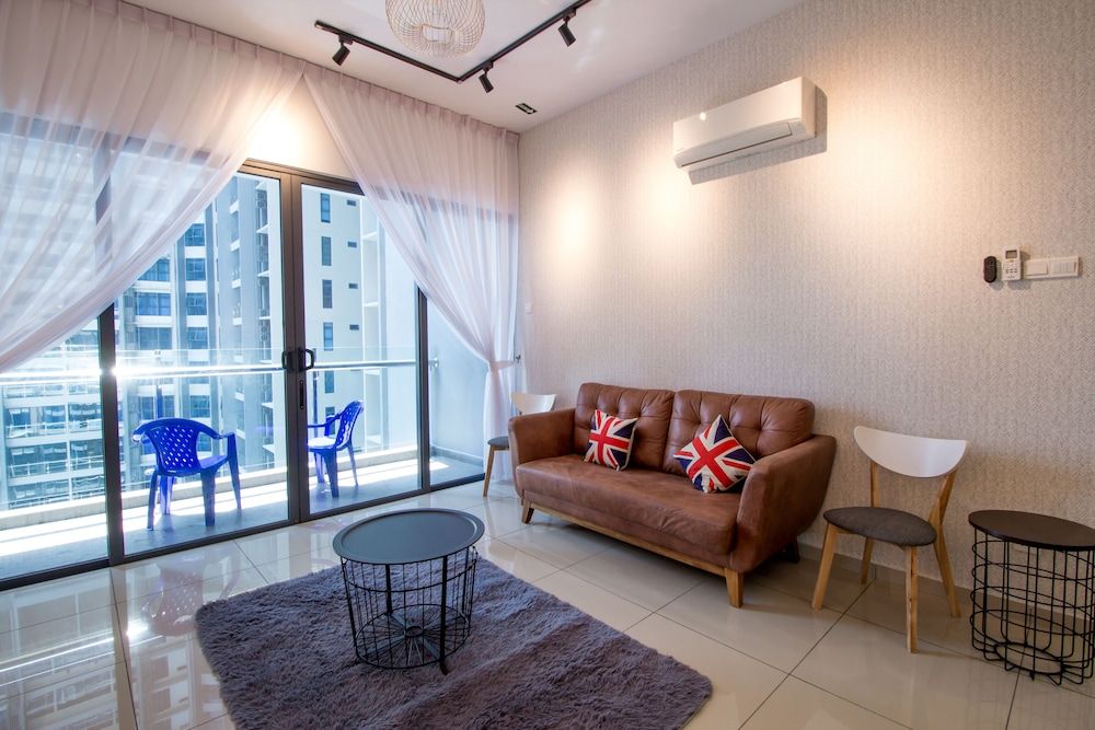 Ruby Atlantis Condo (Urban) 5