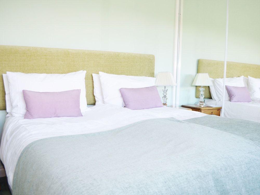 Quixhill - Denstone - Dove Meadow B & B Double or Twin Room, Private Bathroom 4