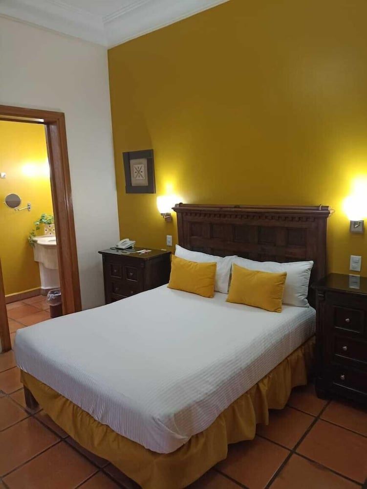 La Casa de los Patios Hotel & Spa Classic Double Room 3