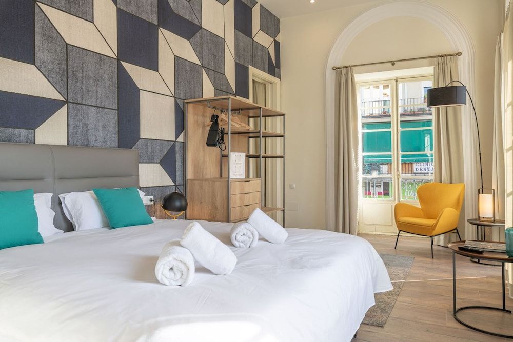 Premium Apartment, City View
