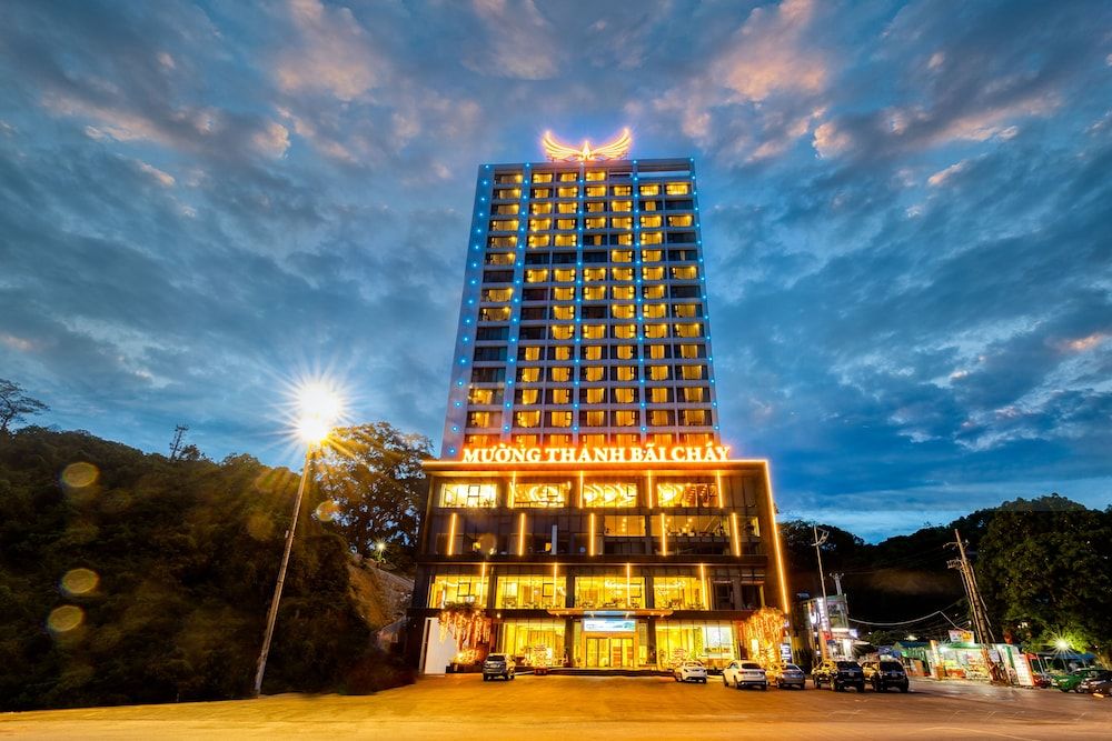 undefined Muong Thanh Grand Bai Chay Hotel 6