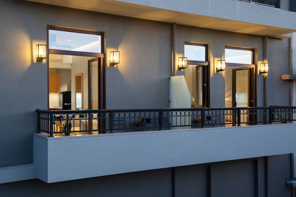 Petalo Suites Suite with Old Town View 5