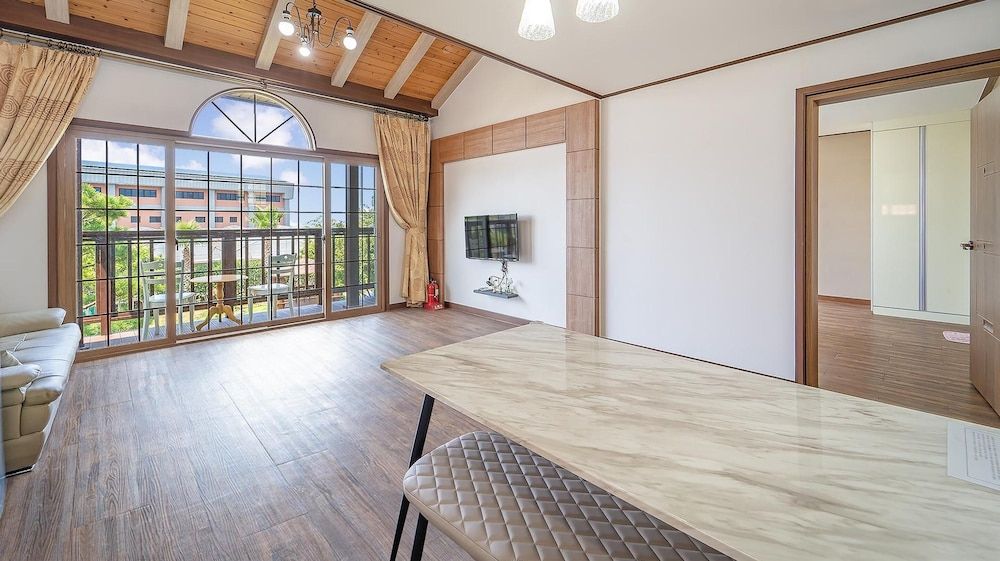 undefined Jeju Sigan Yeohaeng Huyang Pension 5