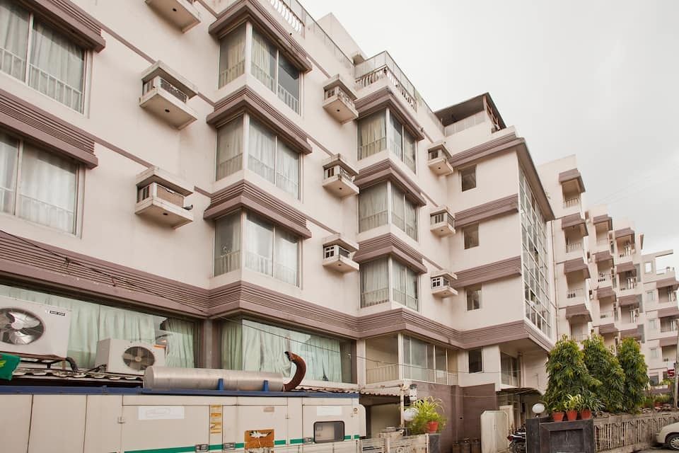 undefined Hotel Surya 9