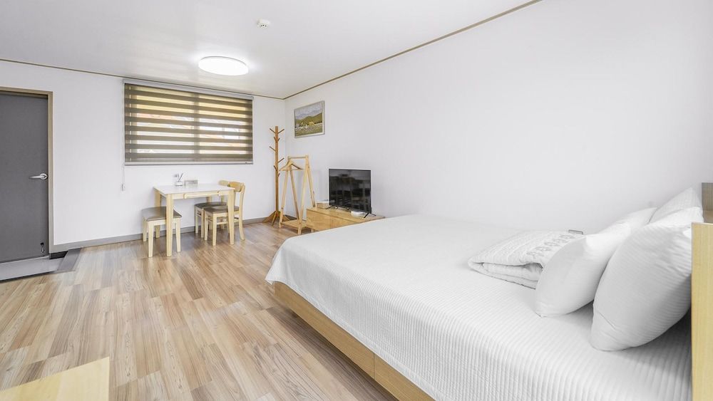 Jeju Rime Pension Basic Room, 1 Bedroom (rimechimdaeB) 5