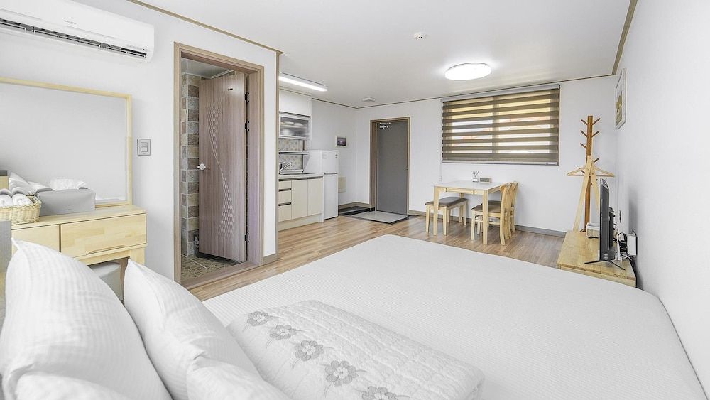 Jeju Rime Pension Basic Room, 1 Bedroom (rimechimdaeB) 6