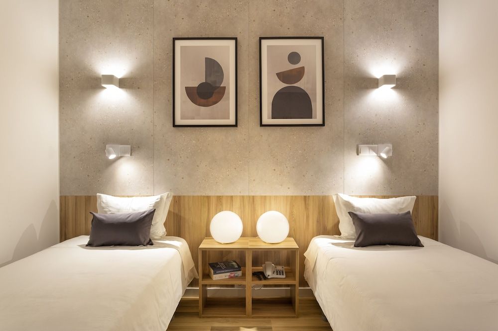 Hotel Made Inn Standard Twin Room 3