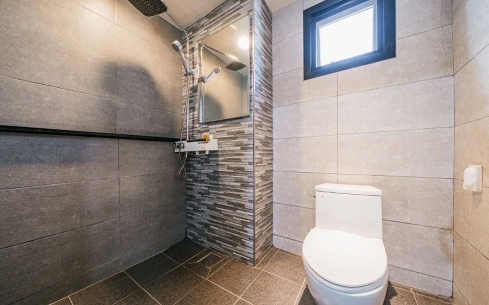 Jeju Judith Pension Room (Building B Room 302 (Ocean view no sp) 5