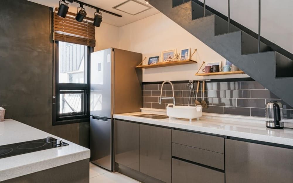 Jeju Judith Pension Room (Building A Room 302 (Ocean View Duple) 5