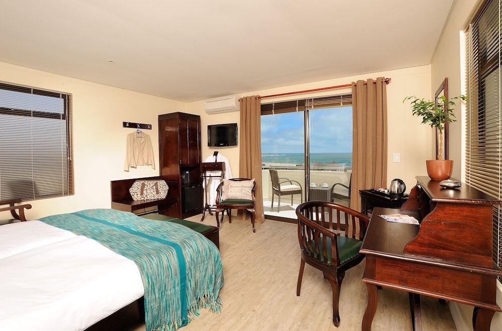 Beach Hotel Swakopmund Comfort Room