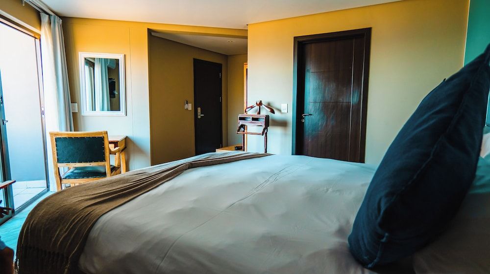 Beach Hotel Swakopmund Comfort Room 9