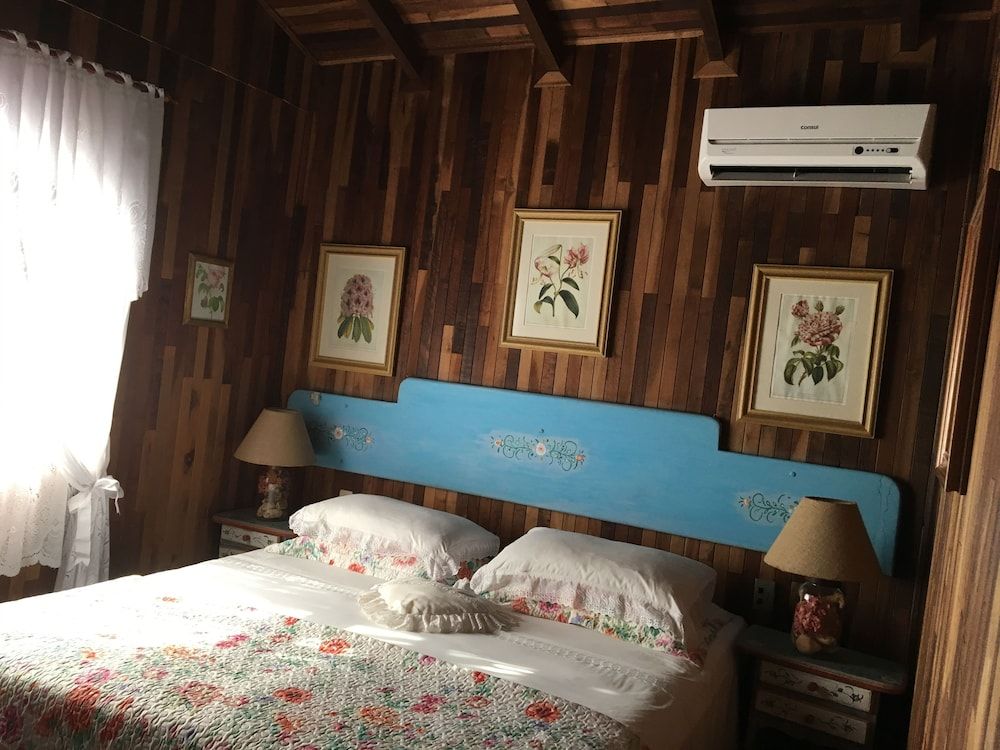 Chalet (Master)