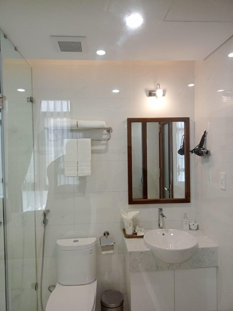 Catba View Hotel Superior Twin Room 9