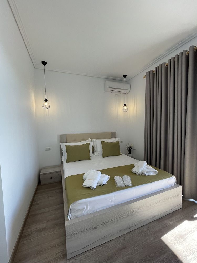 Relax Mea Hotel Deluxe Double Room with Sea View 7