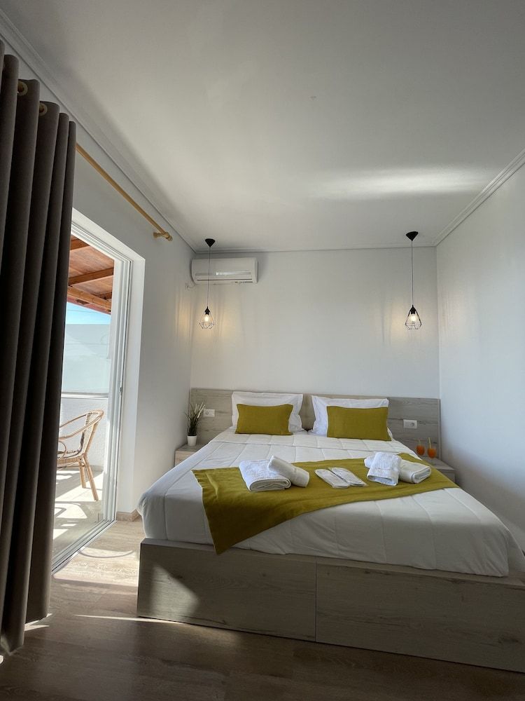 Relax Mea Hotel Deluxe Double Room with Sea View 6