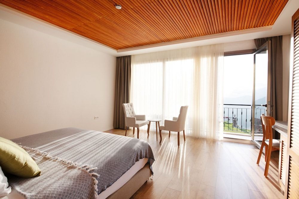 Ephesus Retreat Deluxe Room 6