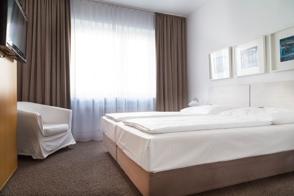 undefined MAX Hotel Düsseldorf Self-Check-in 9