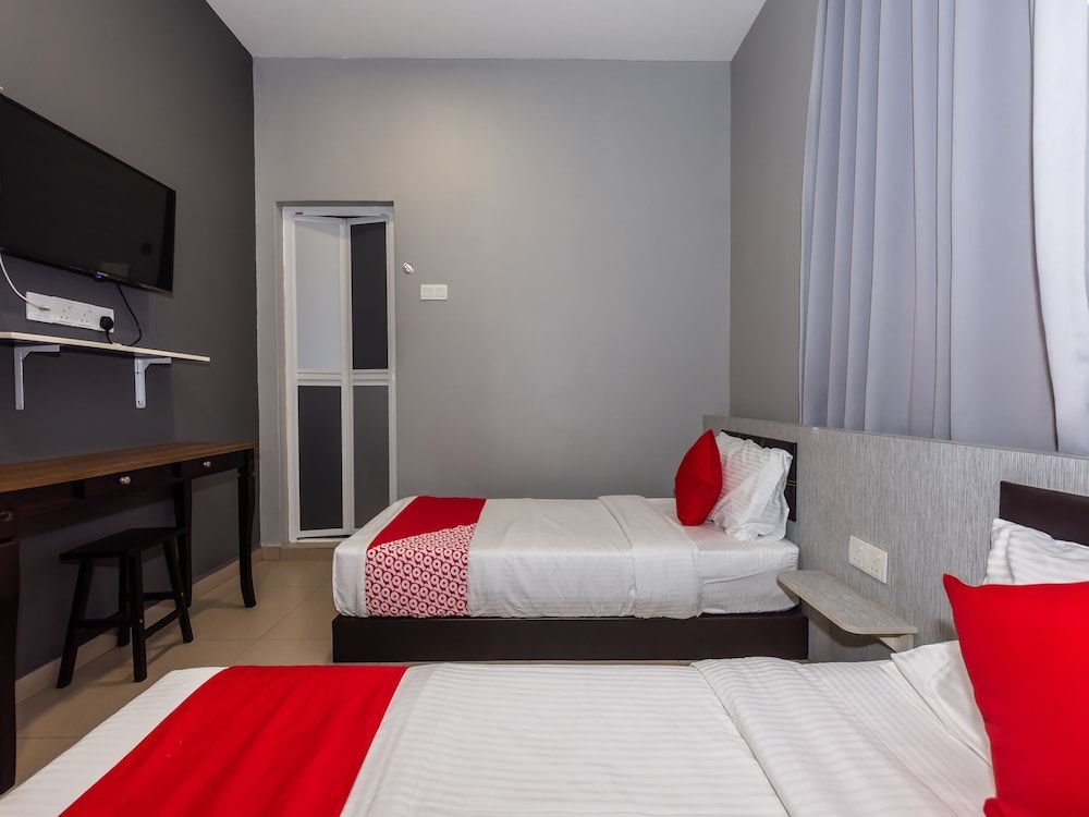 undefined OYO 1185 Ho Hotel 7
